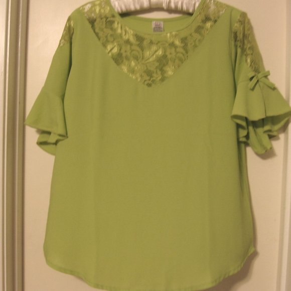 Casual blouse - Picture 1 of 4